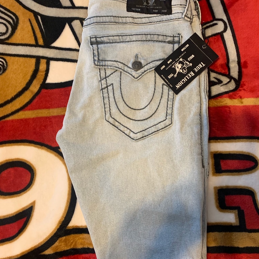 Men’s True Religion shorts